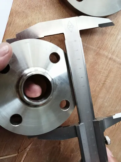 OEM Manufacturers Custom Carbon Steel Titanium Stainless Steel 304 Weld Neck Flange 